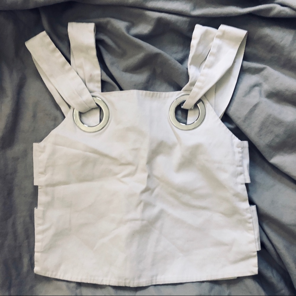 Zara White Crop Top with side cut out (XS)